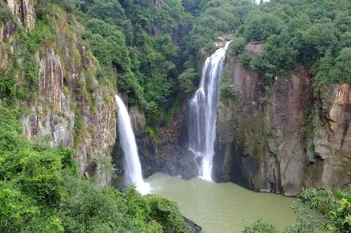 Jiuli Waterfalls