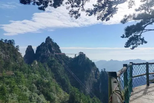 Jijiaojian Peak