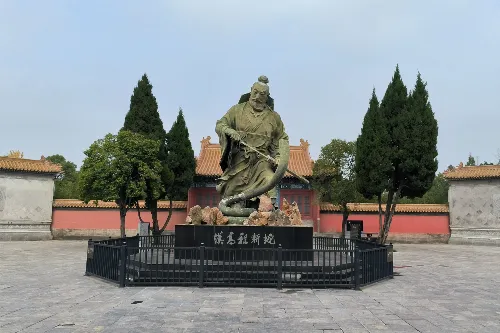 Site Where Emperor Gaozu of Han Killed the Snake
