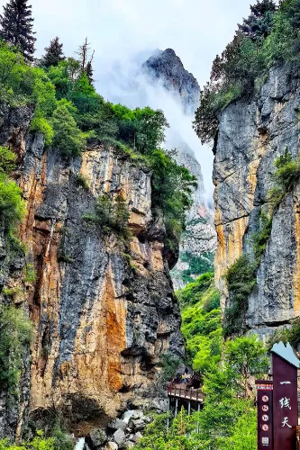 One-Line-Sky Gorge