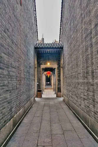 Qingyun Lanes