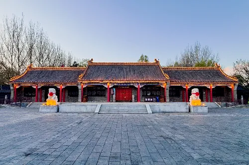 郭爾羅斯王府