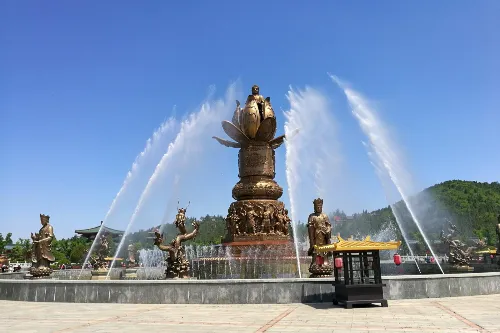 九龍灌浴