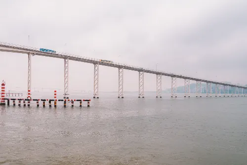 Governor Nobre de Carvalho Bridge