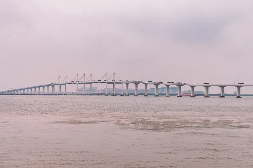 Friendship Bridge